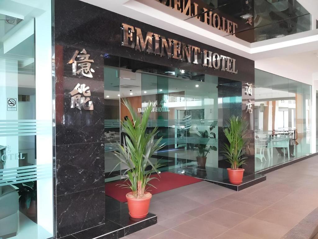 Eminent Hotel Kota Kinabalu Exterior foto